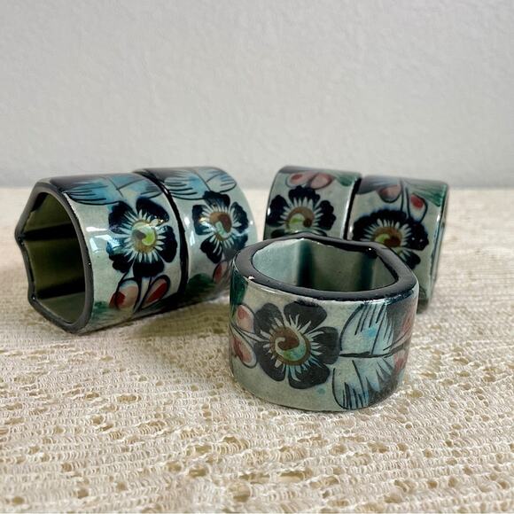 Floral Hand Painted Mexican Pottery Napkin Rings - Picture 1 of 16
